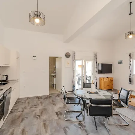 Apartamento Cozy In With Wifi Vir