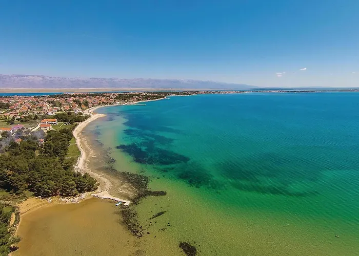 아파트 Cozy In With Wifi 비르