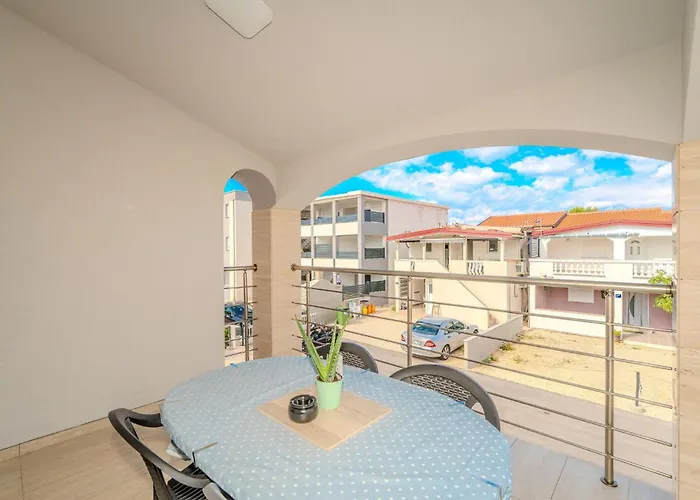 Cozy In With Wifi 비르