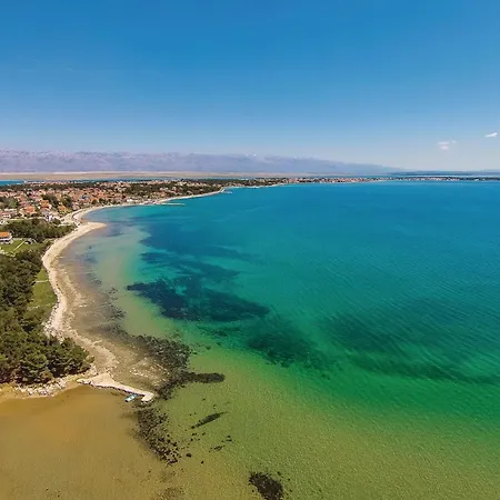 Appartamento Cozy In With Wifi Vir