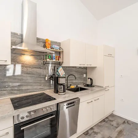 Apartment Cozy In With Wifi